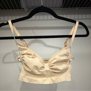 SKIMS Seamless Sculpt Bralette - Sand